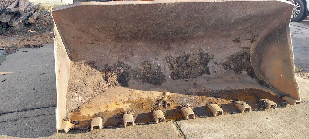 Fadroma Ładowarka czołowa