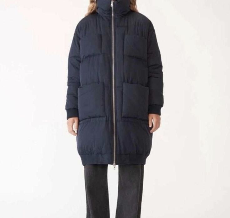 Пуховик жіночи оверсайз бренду Carin Wester S-M