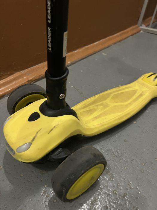 Самокат дітячій