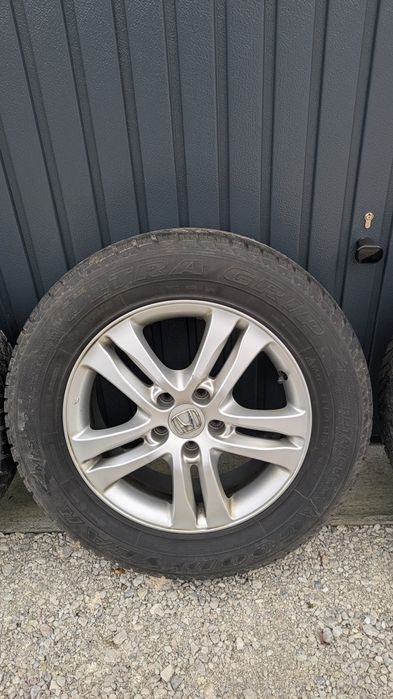 Honda 17 / Alofelgi / 225/65 / 17cali / CR-V / Zimowe.