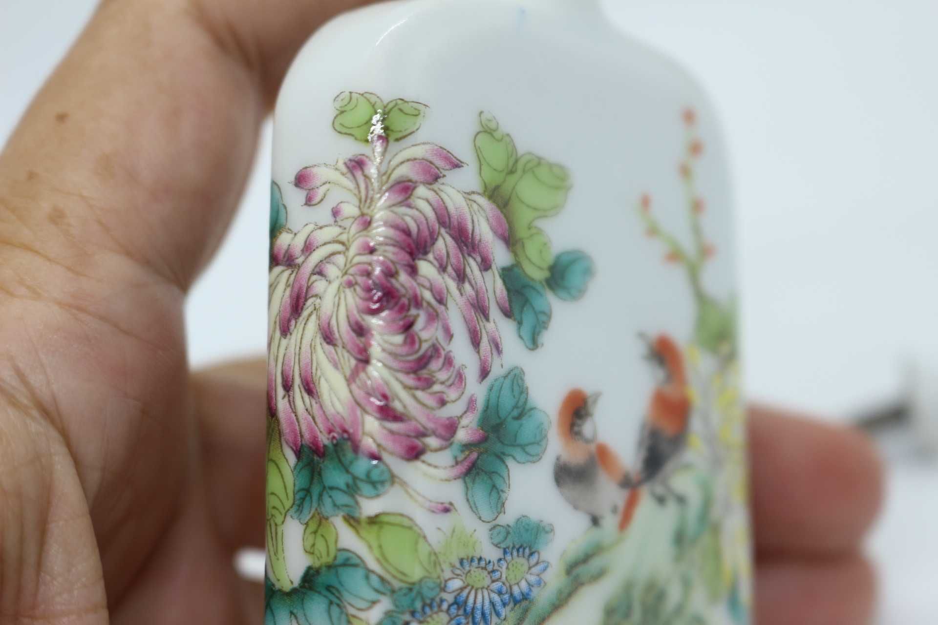 Snuff Bottle Porcelana Chinesa Família Rosa Kangxi Pássaros Flores mar