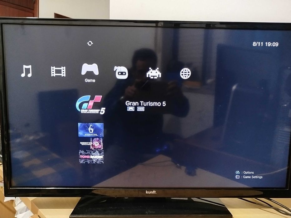 PS3 Superslim Desbloqueada 500gb com muitos jogos incluindo GTA5