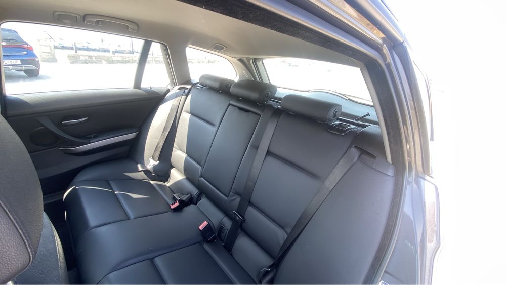 BMW 320D E91 2007