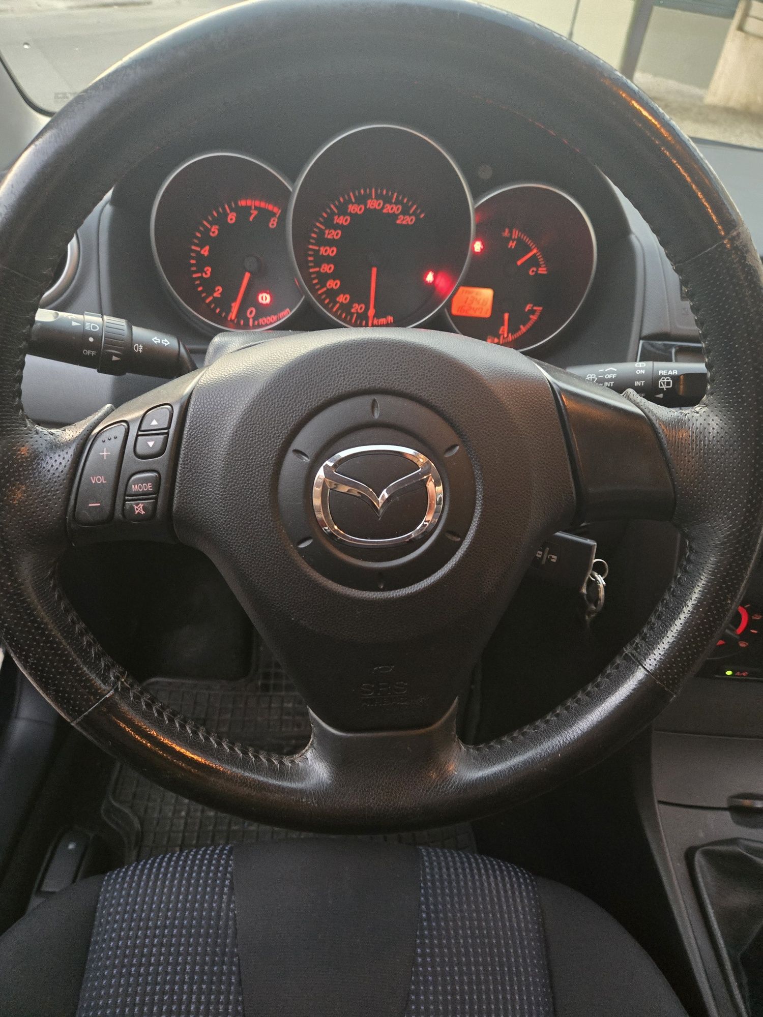 Mazda 3 hatchback