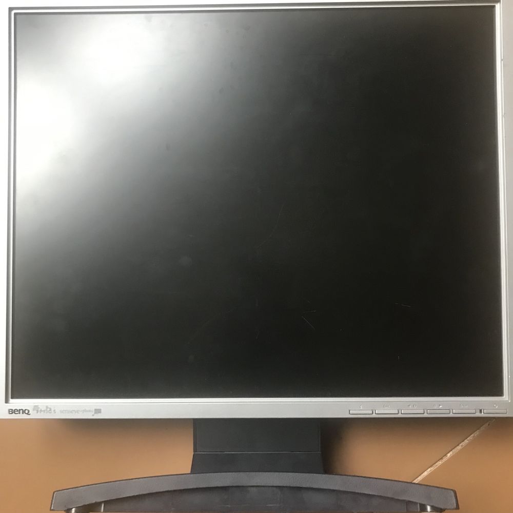 Монитор Benq FP93G S 19", TFT, ЖК