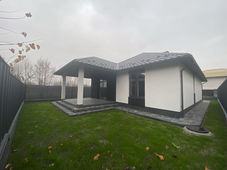 Одноповерховий будинок з чистовим оздобленням!