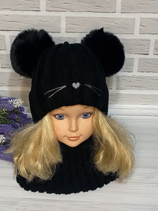 Зимовий комплект шапка хомут на дівчинку