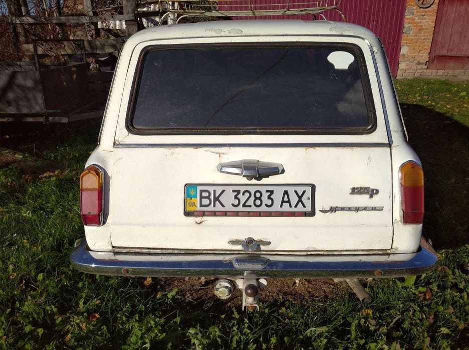 Автомобіль ВАЗ 2102