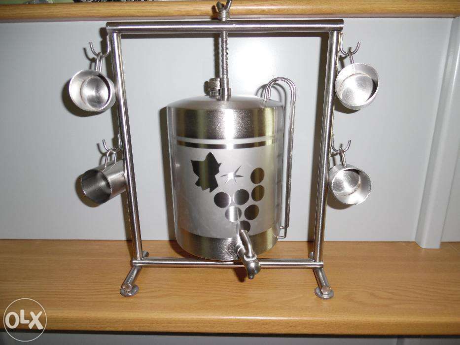 Depósitos em inox para bebidas