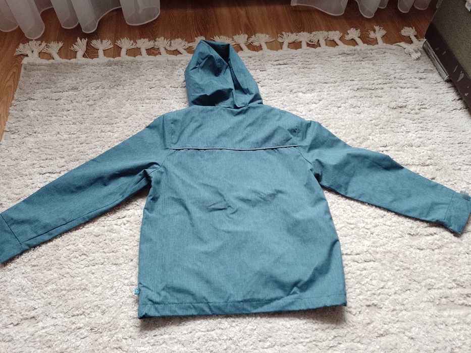 Kurtka coccodrillo 140 cm przejściowa cienka