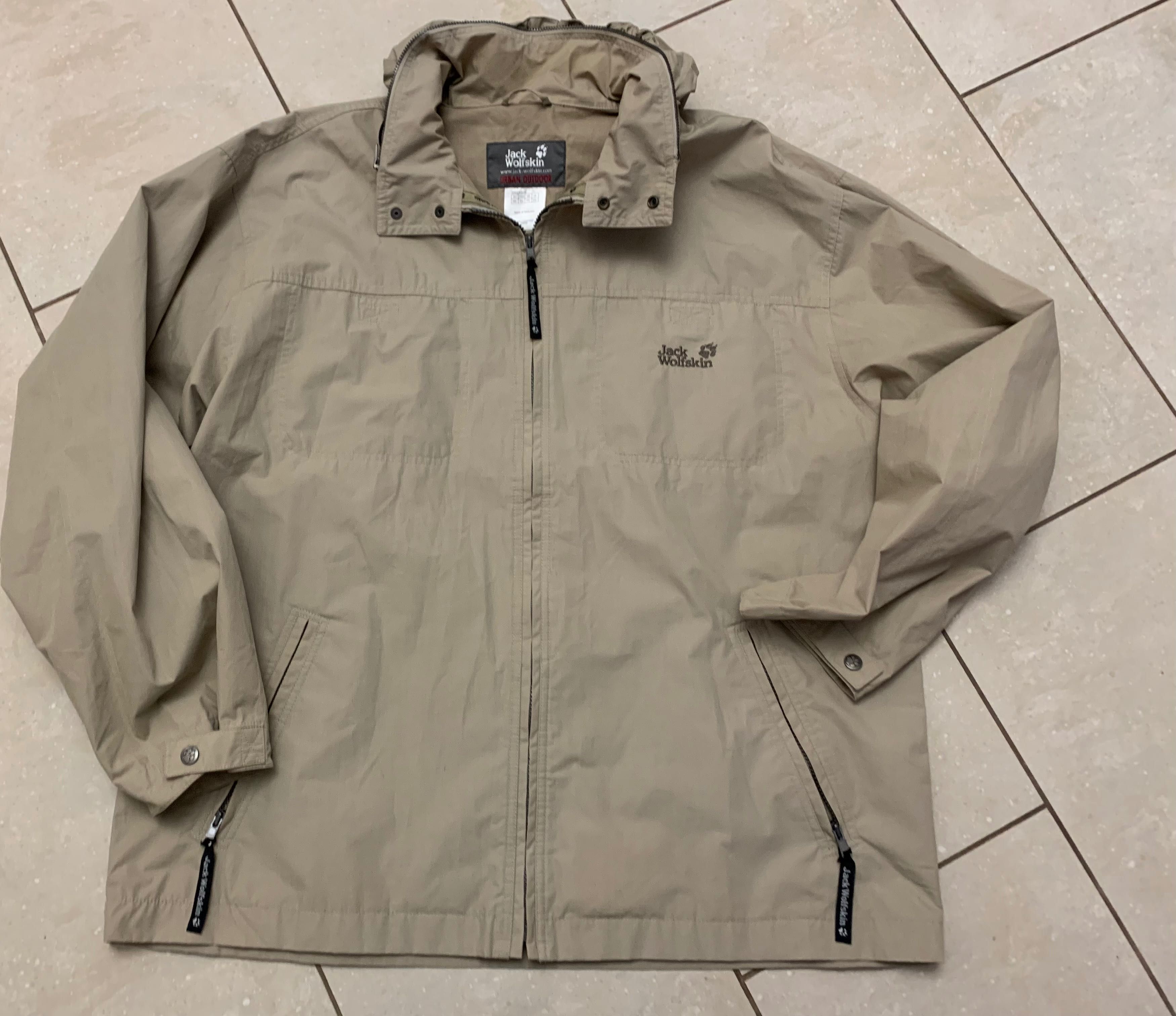 Jack Wolfskin  extra kurtka męska  r. XXL. Kaptur, wiatrówka jak nowa