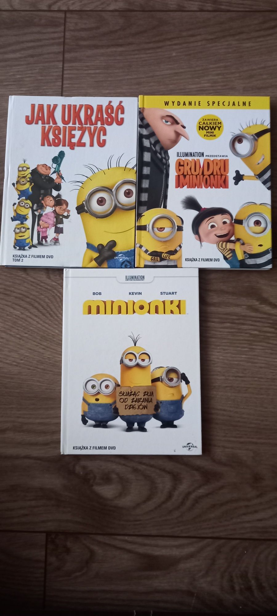 Minionki - trzy części