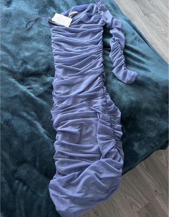 Святкова сукня Zara