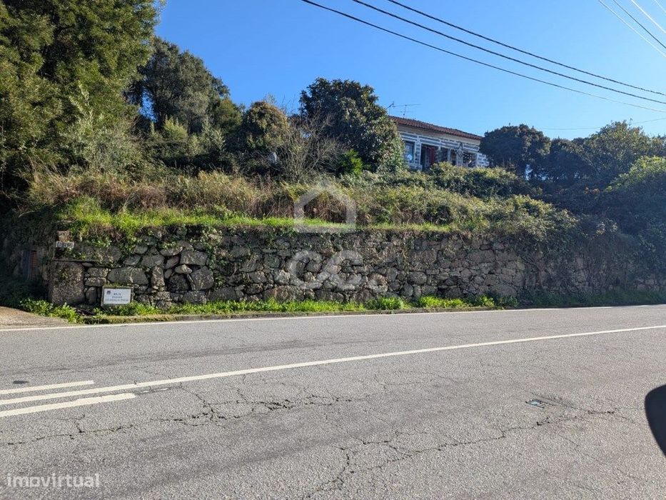 Moradias Geminadas T2 em São Miguel do Couto - Santo Tirso