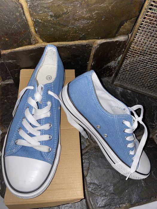 Vende-se sapatilha tipo All Star HOMEM