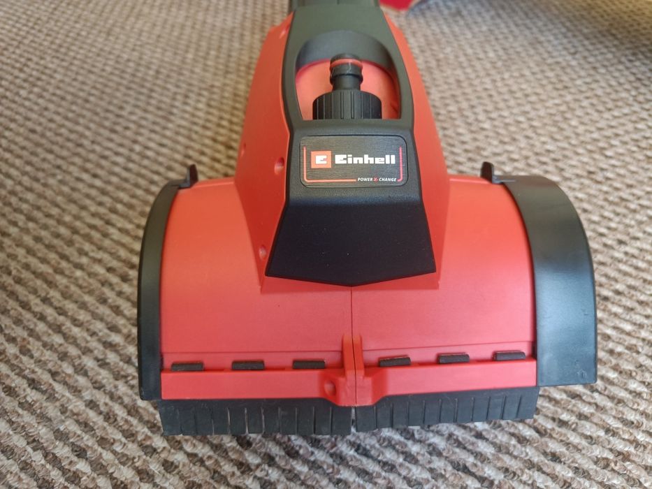 Akumulatorowe urządzenie do czyszczenia tarasów EINHELL Pikobella Solo
