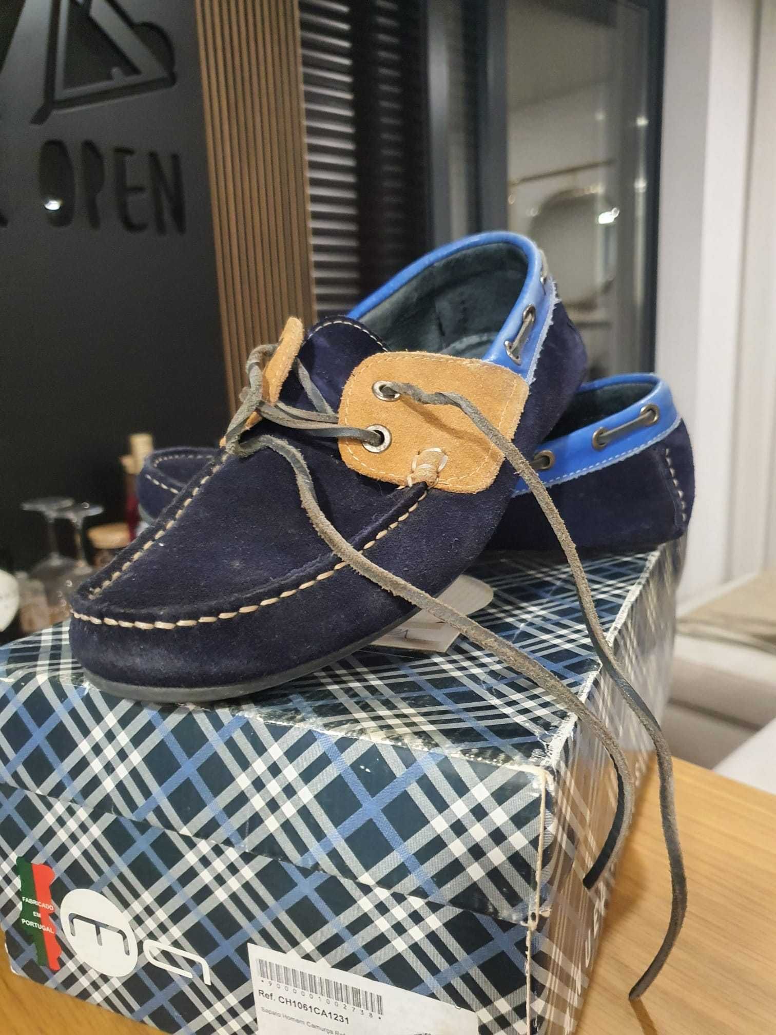 Sapatos Camurça Homem Muito bom estado Tamanho 40
