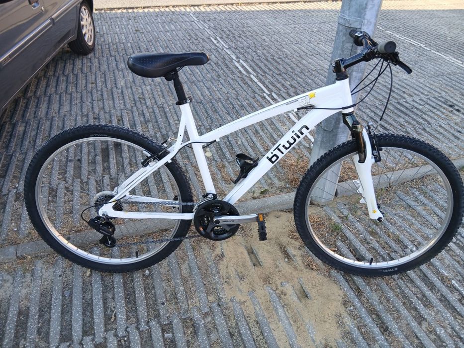 Bicicleta BTT Btwin 5.1 M 26