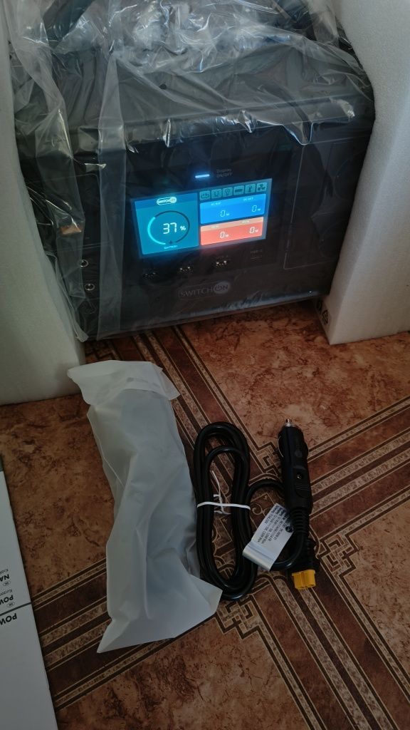 Зарядная станция 300w(600). Можно подключить дополнительно АКБ
