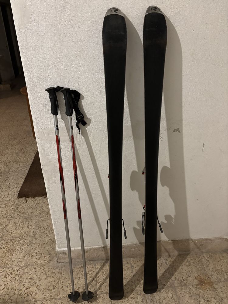 Skis + bastões - Rossignol