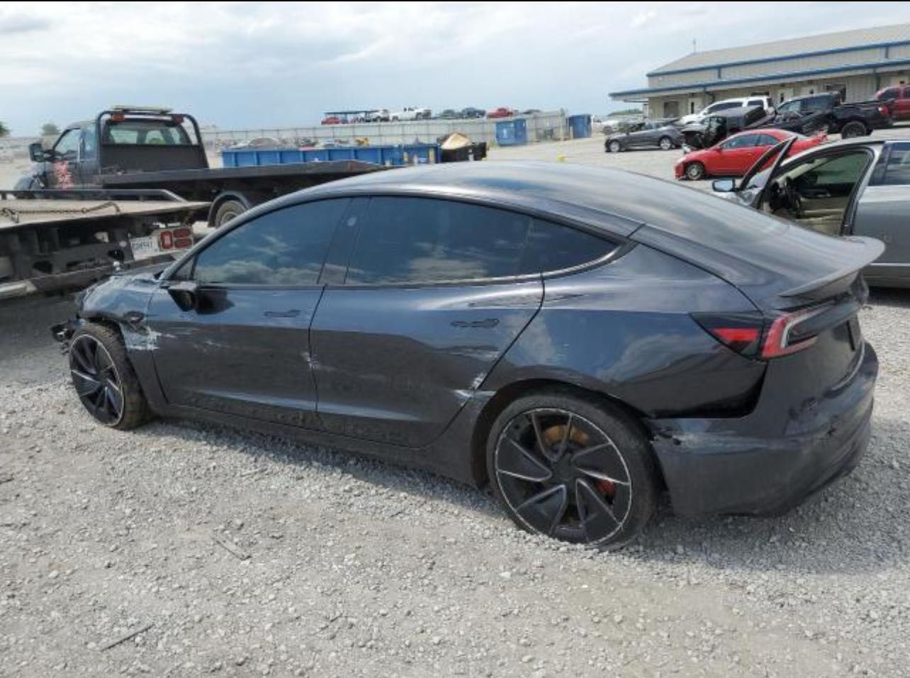 Tesla Model 3 Performance 2024 року