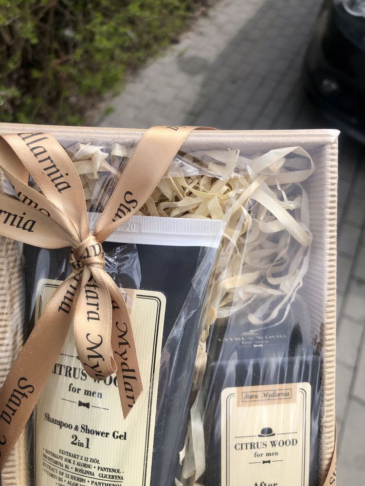 Zestaw kosmetyków dla mężczyzn – Citrus Wood | Stara Mydlarnia