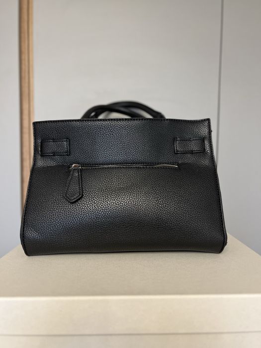 Guess - piękna klasyczna czarna torebka do ręki