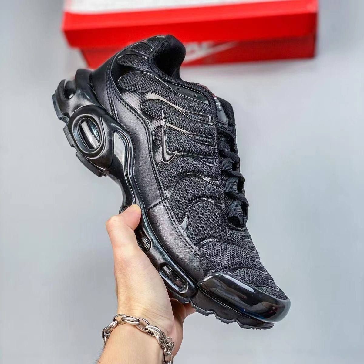 Nike Air max tn Новинка