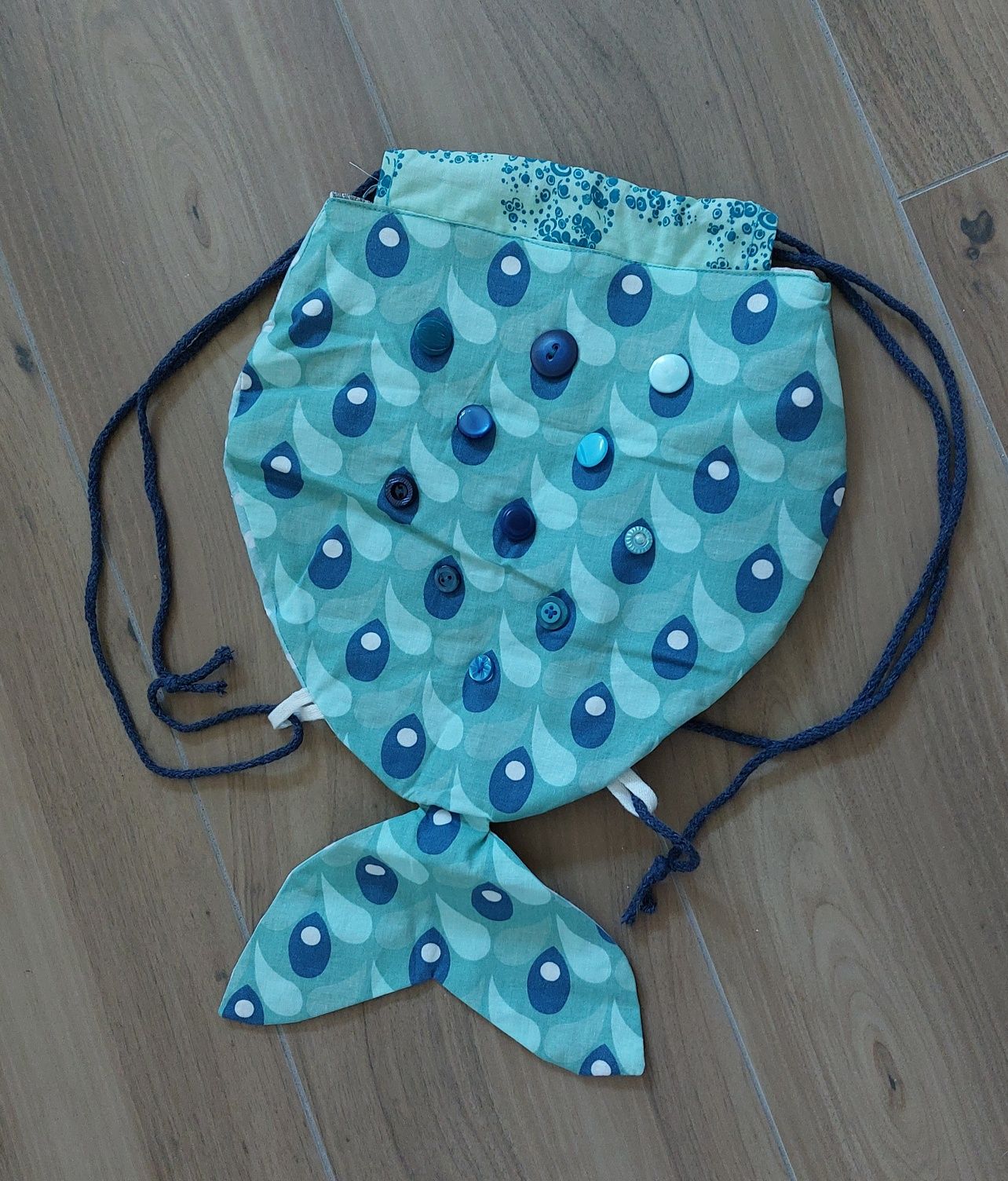 Sprzedam worko-plecak w kształcie rybki handmade