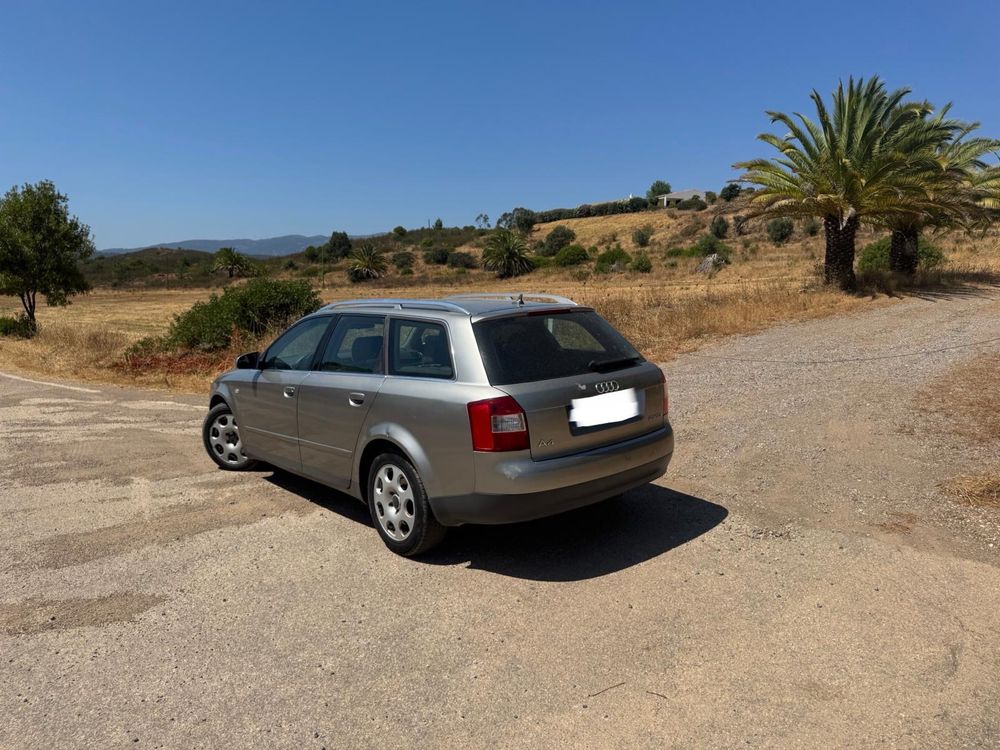 Audi A4 Avant 2.5 TDI M6