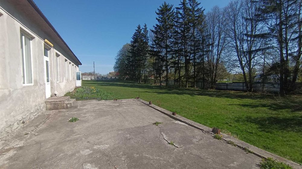 Продаж спецального приміщення село Водички