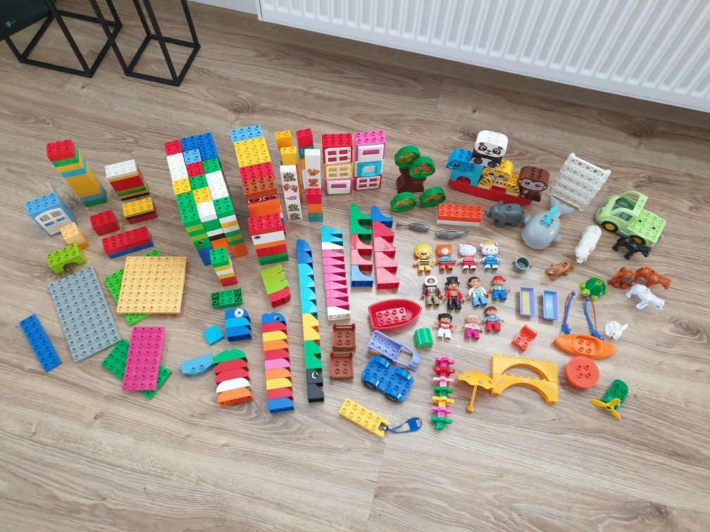 Lego Duplo około 450 elementów