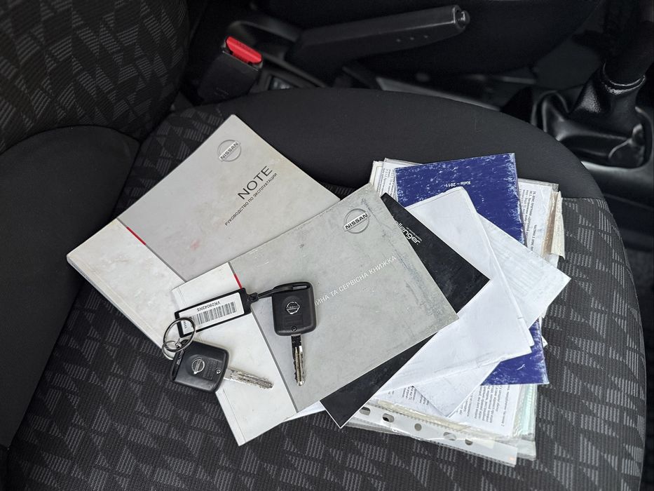 Nissan Note 2008 рік 1.4 бензин 142 тисячі пробігу