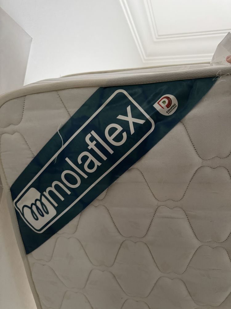 Cama de solteiro 195x90 com estrado + colchão Molaflex