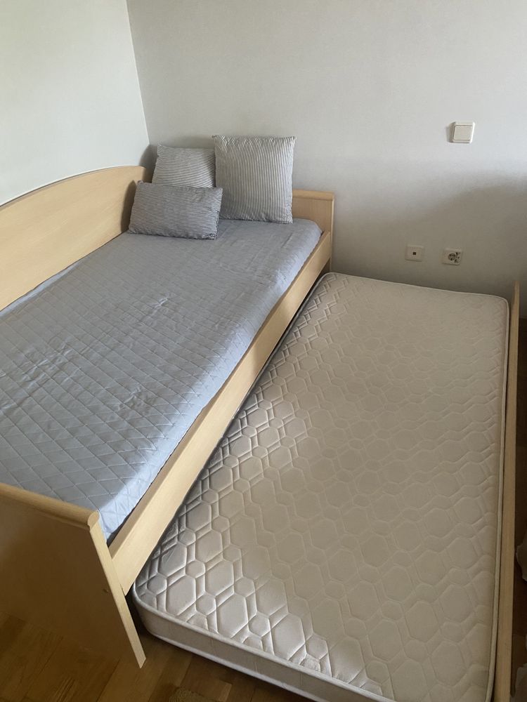 Cama tipo estudio
