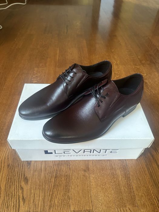 Nowe eleganckie buty męskie, wizytowe bordowe skóra naturalna R. 40