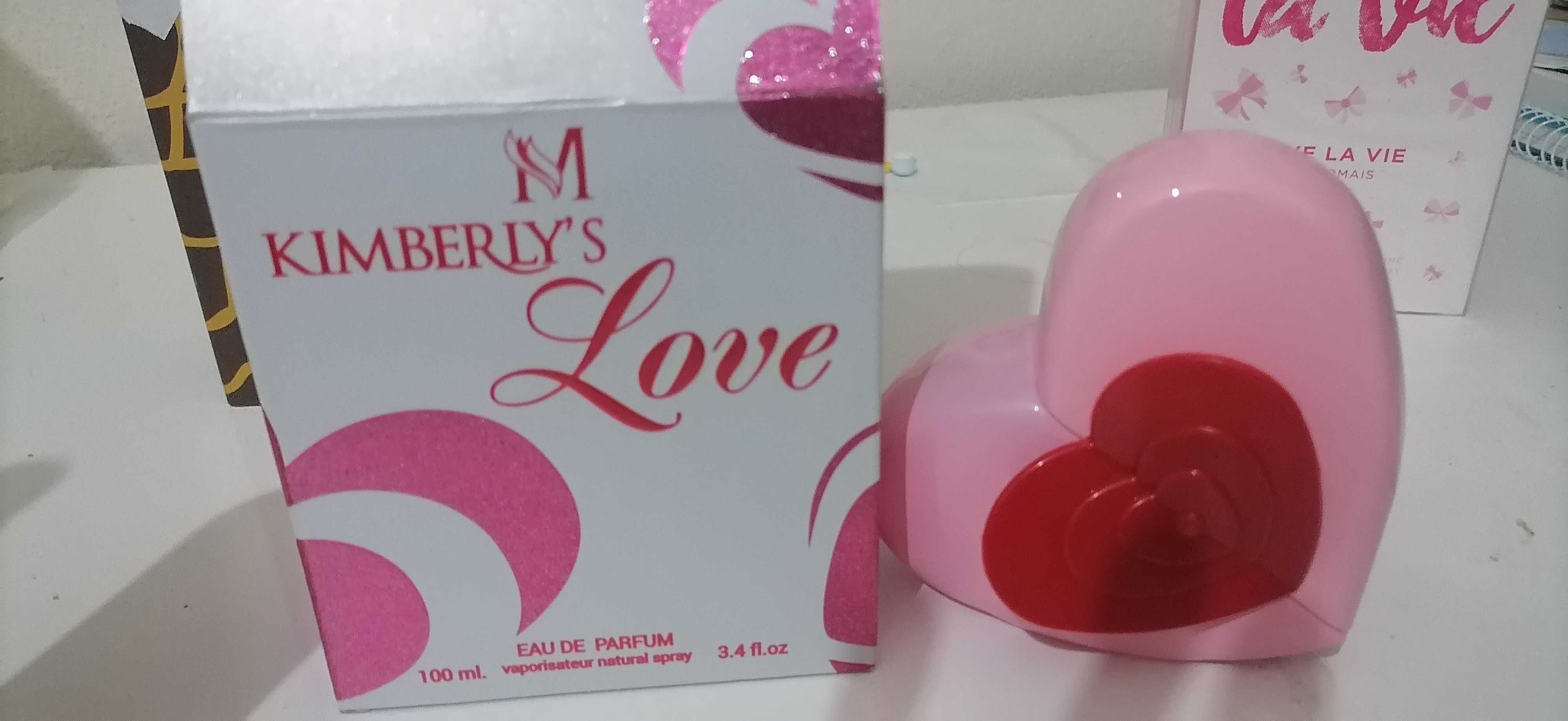 Vários perfumess