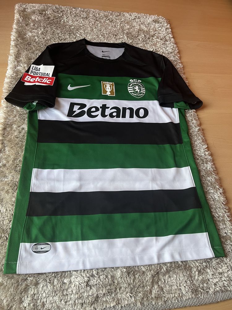 Medalha e camisola bicampeão Sporting 24/25