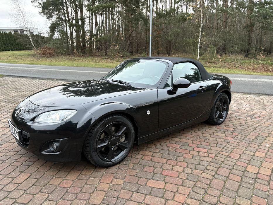 Mazda Mx5.  Cabrio klima skora xenon
