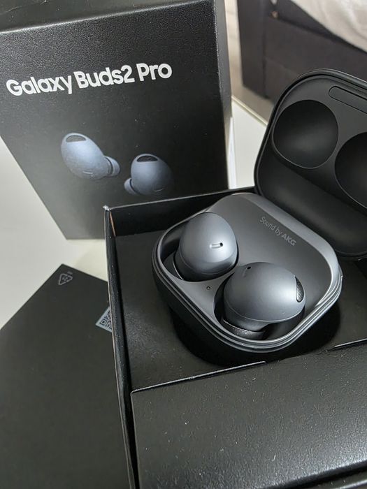 SAMSUNG GALAXY BUDS 2 PRO
Słuchawki leżały nie używane, otrzymane w pr