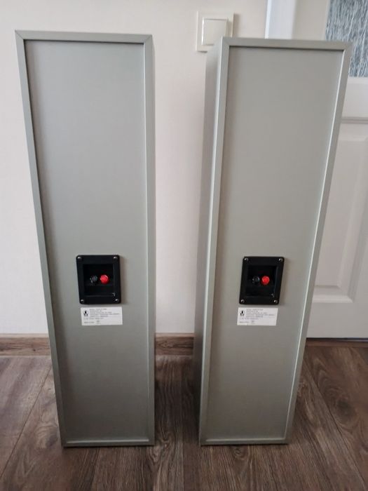 Напольна акустика Sven HP-530F