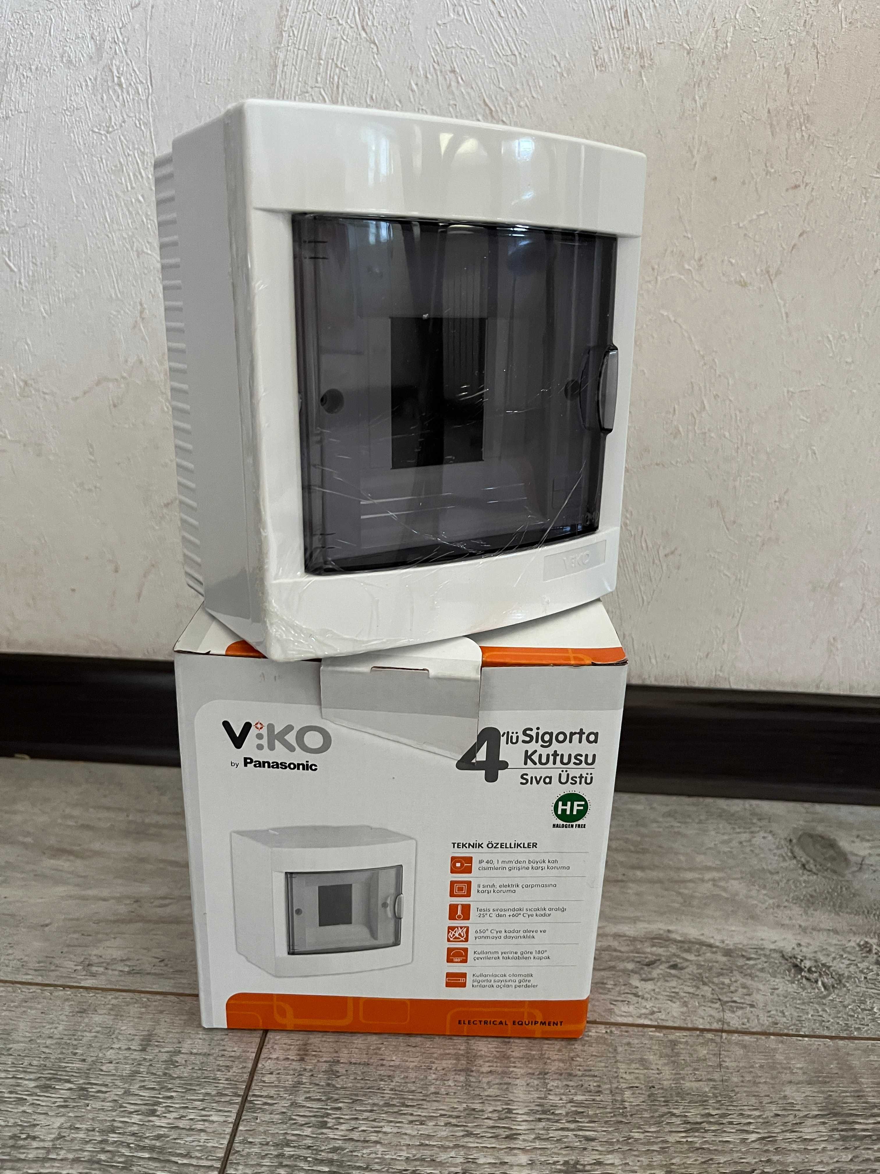 Бокс пластиковый VIKO на 4 модуля (внешний)