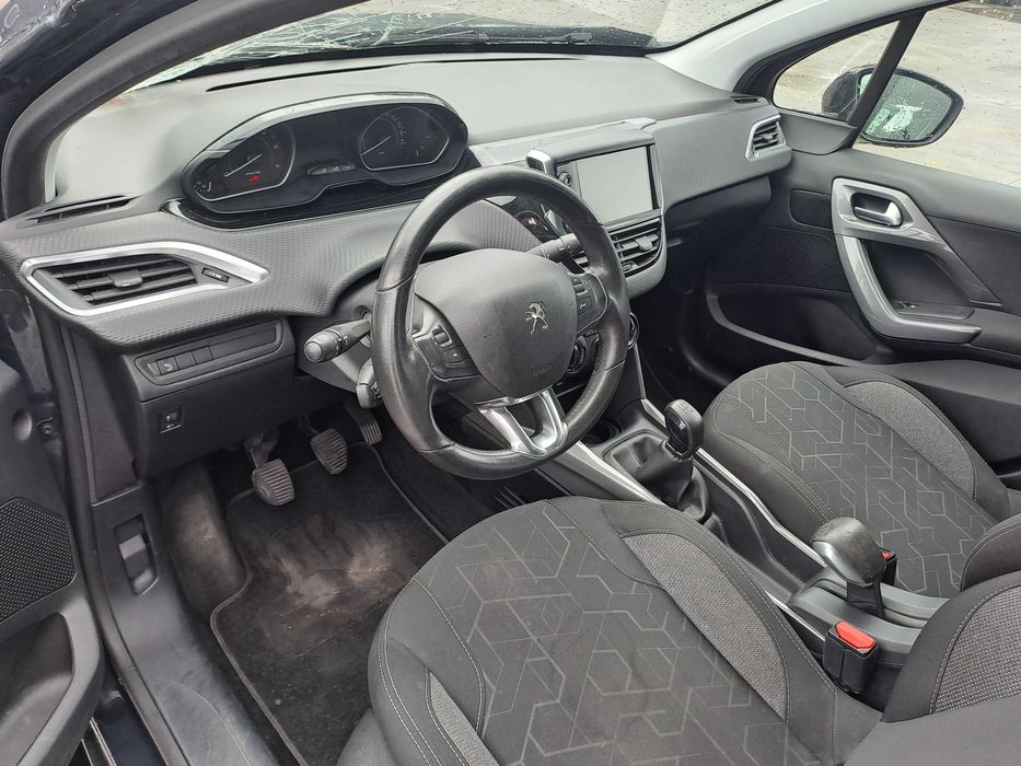 Peugeot 2008 1.6 BlueHDi, 2018