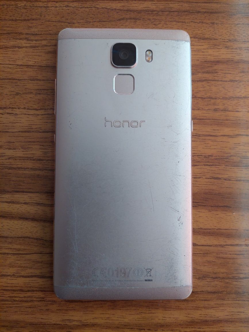 Смартфон Lenovo s580, Doogee X30, Honor 7