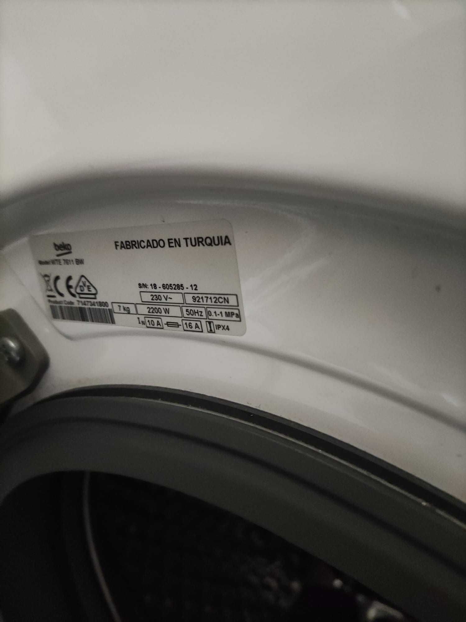 Máquina de lavar roupa Beko