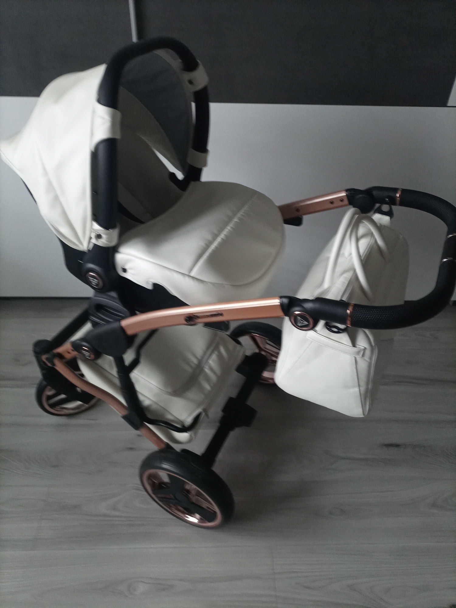 Wózek junama diamond 2w1 gondola+nosidełko