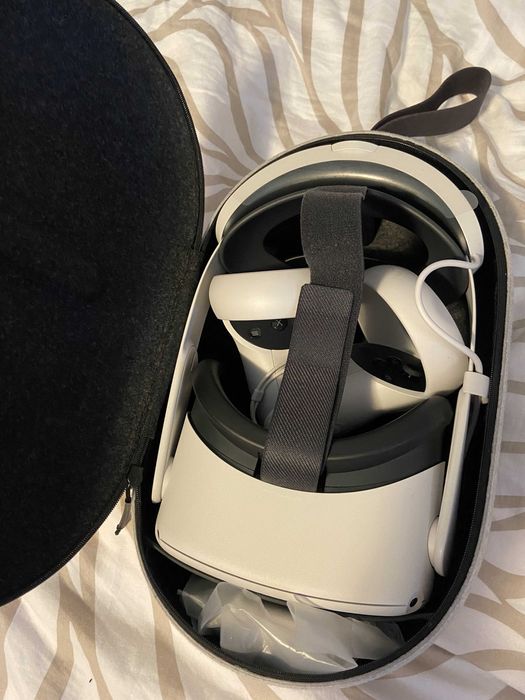Gogle VR Oculus META QUEST 2 256GB + Akcesoria