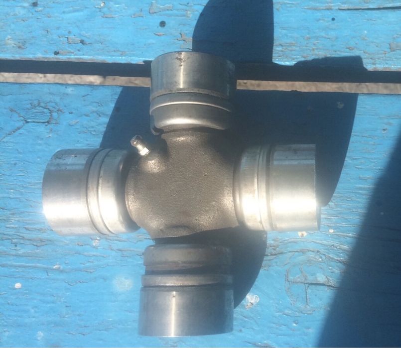 Хрестовина карданного валу КрАЗ
