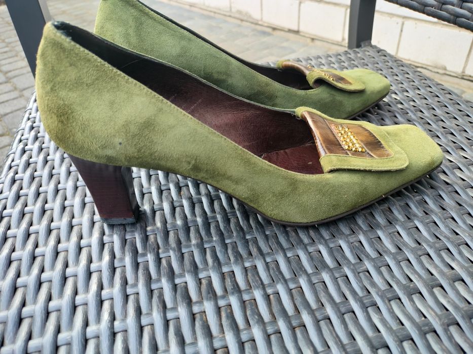 Zielone czółenka rozmiar 38