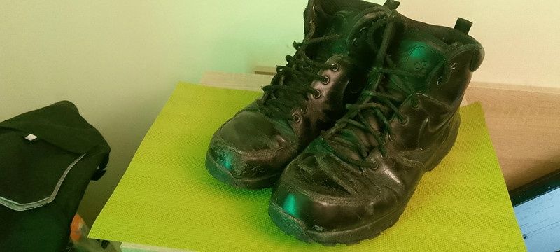 Nike Manoa czarne